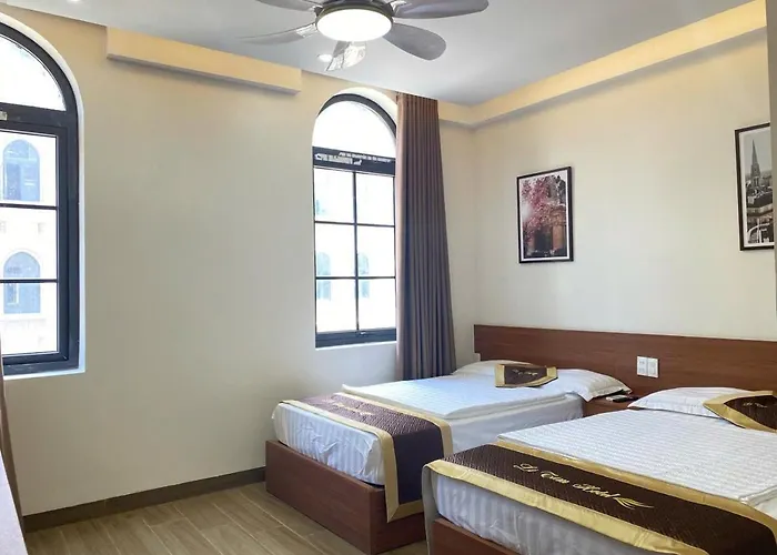 Le Tam E678 Hotel