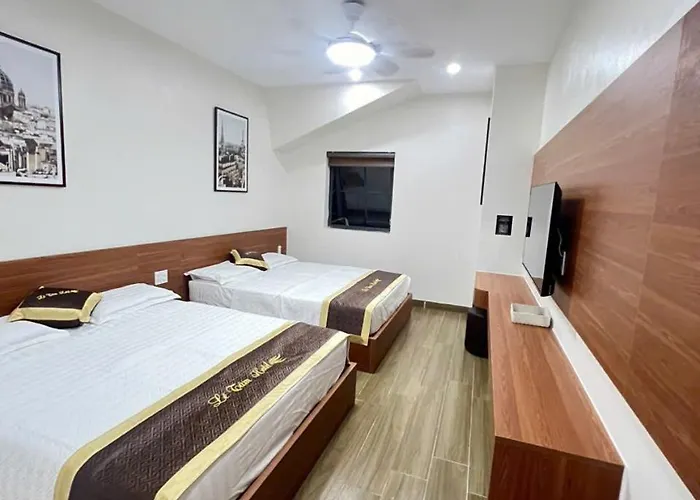 Le Tam E678 Hotel